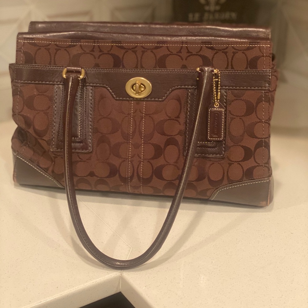 Coach Brown shoulder bag